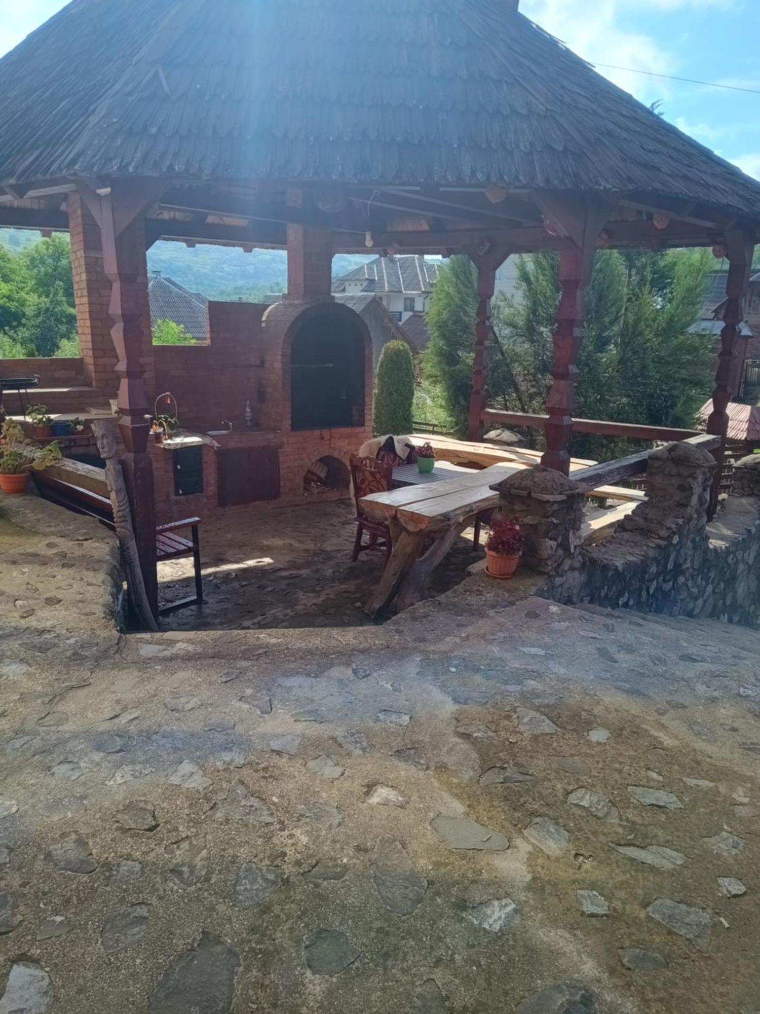 Pensiunea In Poiana Glod  Exterior foto